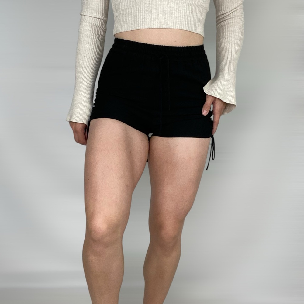 LOVERS + FRIENDS High Waisted‎ Scrunch Tie Shorts Casual Beach Lounge